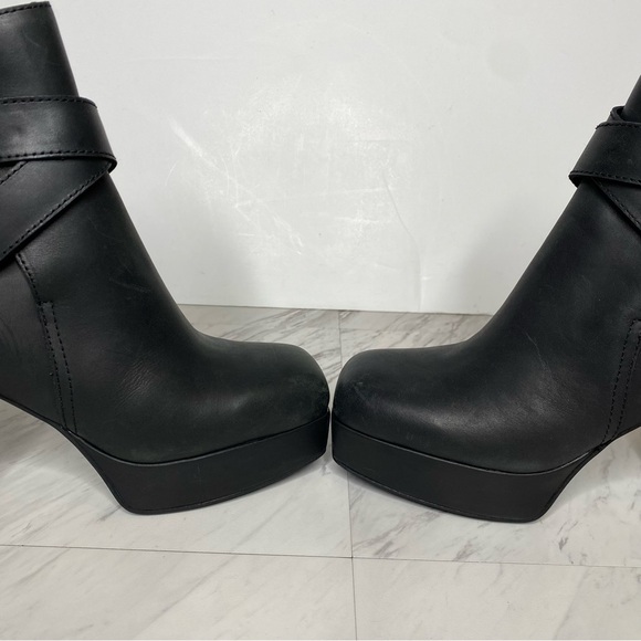 Jeffrey Campbell Amuse Black Leather Square Toe Heeled Platform Boot 7 - Picture 9 of 15